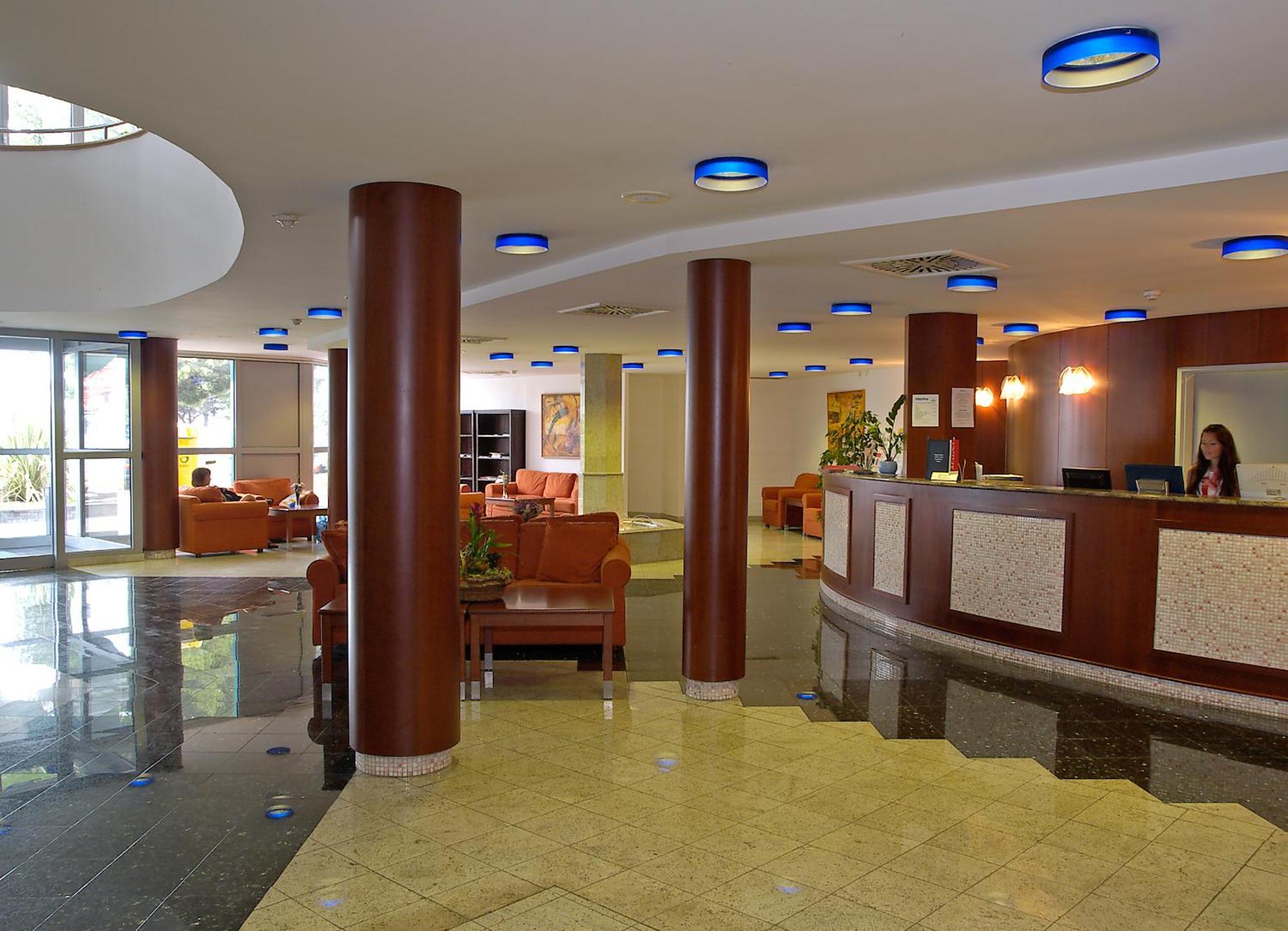 Hotel Aquapark Zusterna Koper Zewnętrze zdjęcie