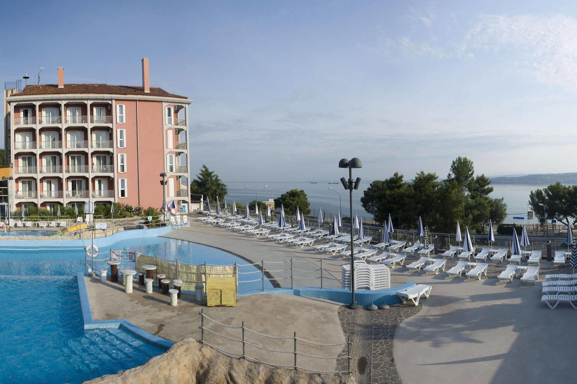 Hotel Aquapark Zusterna Koper Zewnętrze zdjęcie